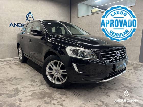 VOLVO XC60 2.0 T5 MOMENTUM GASOLINA 4P AUTOMÁTICO